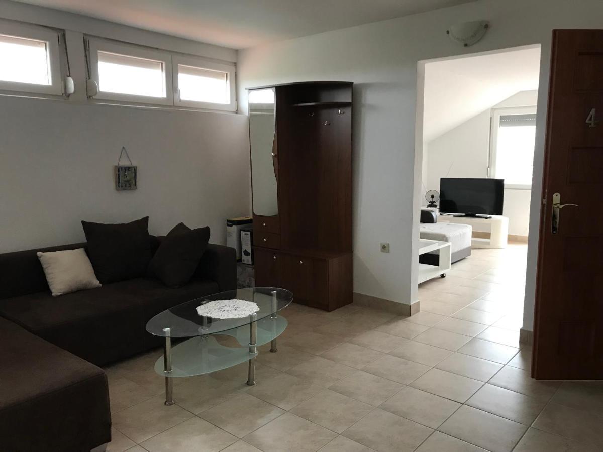 Apartmani Livk Debeljak Экстерьер фото